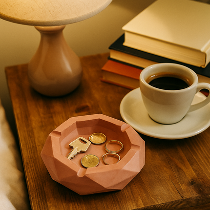 Vintage Vibe – Eco-Friendly Ashtray